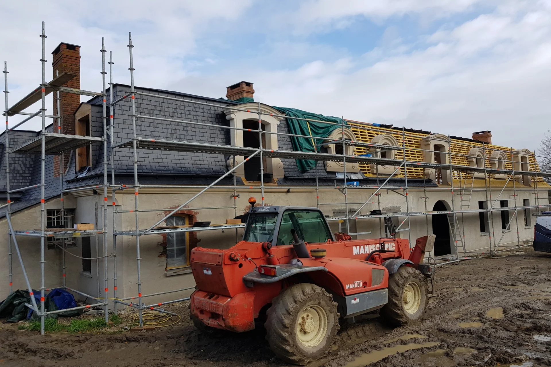 Roland-Jimmy-couverture-realisation-bécon-les-Granits-hero