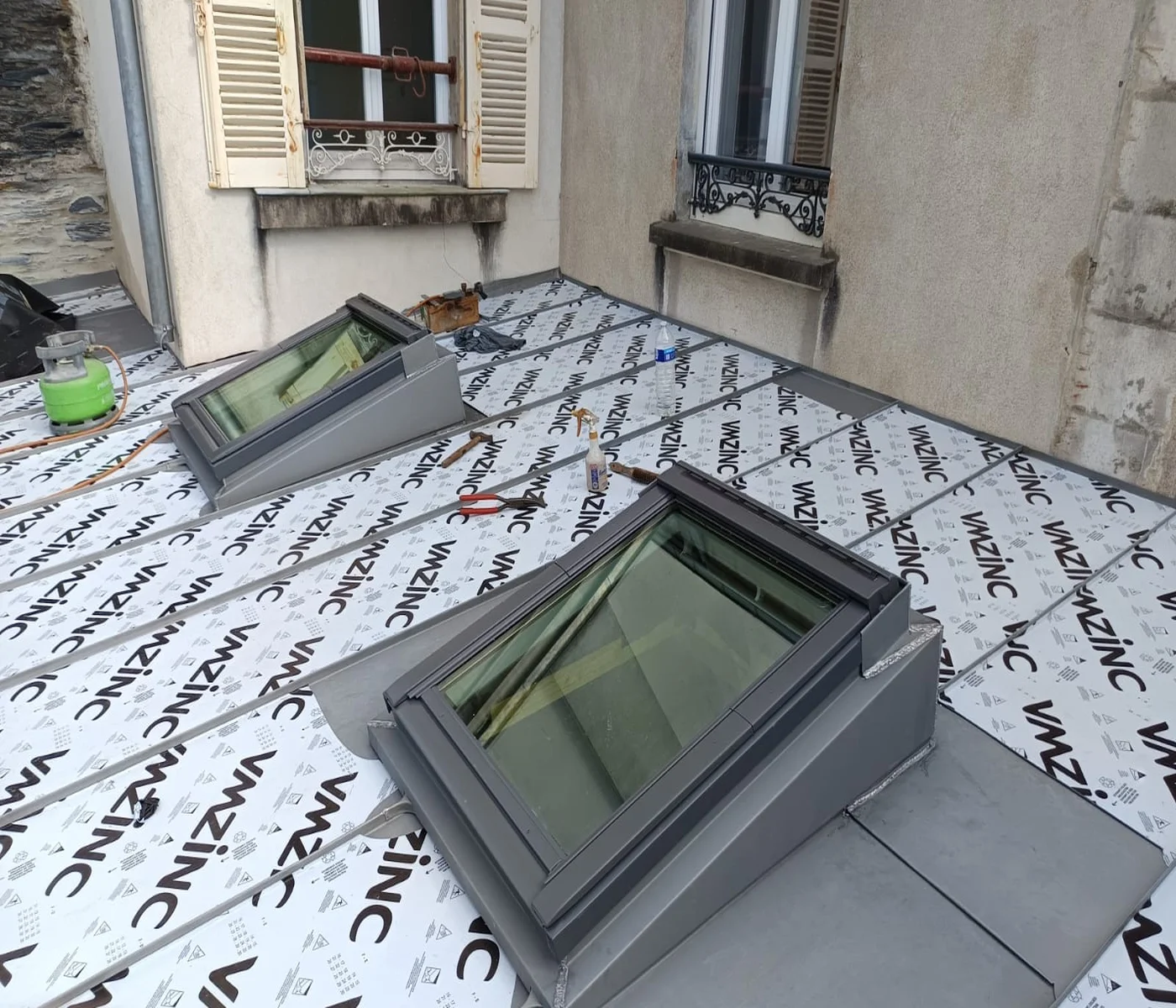 Roland-Jimmy-zinguerie-realisation-bécon-les-Granits (1)