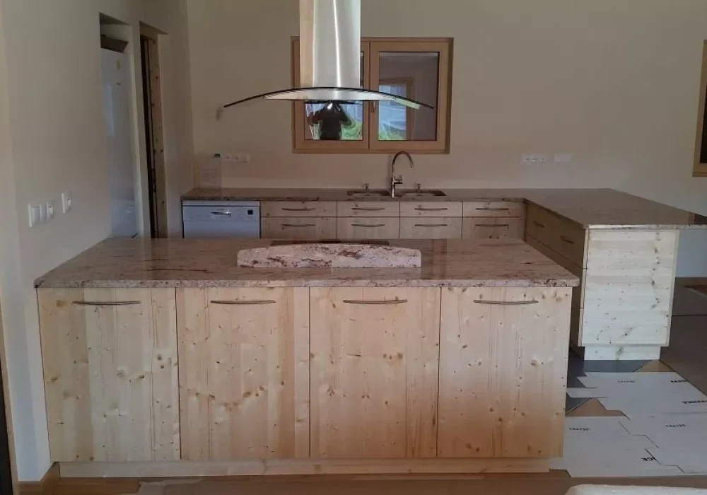 Réalisation d'aménagement intérieur par l'entreprise LEVOUX Pascal, menuisier à Châteauroux