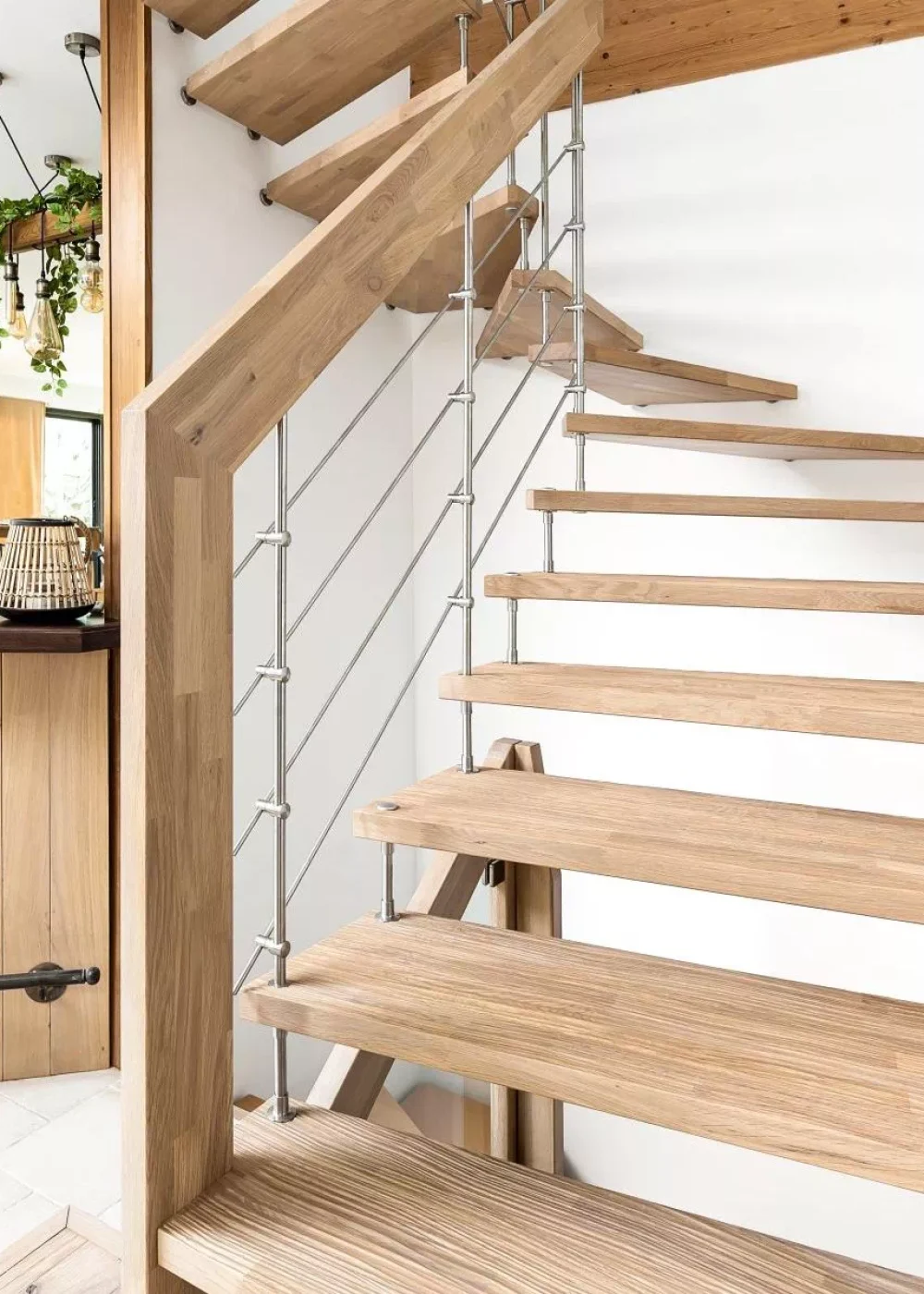 Réalisation d'escaliers par l'entreprise LEVOUX Pascal, menuisier à Châteauroux